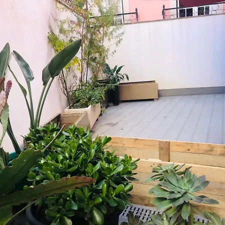 Sweet Apartment With Terrace In Central-3